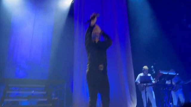 Darren Hayes - 2023-03-31, Glasgow - To The Moon And Back