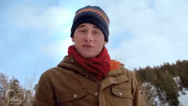 Dove Cameron And Luke Benward-Cloud 9 (Music Video)