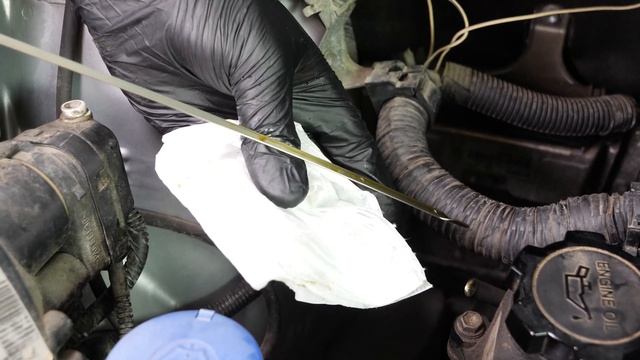 How to check the fluid levels Peugeot 107 1.0 ? смотреть онлайн