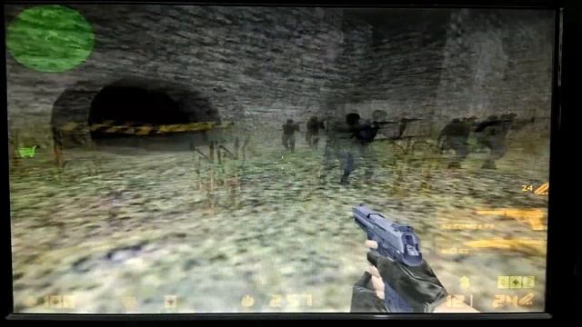 Counter Strike 1.6 na Geforce 2 MX200 (totalmente noob!) смотреть онлайн