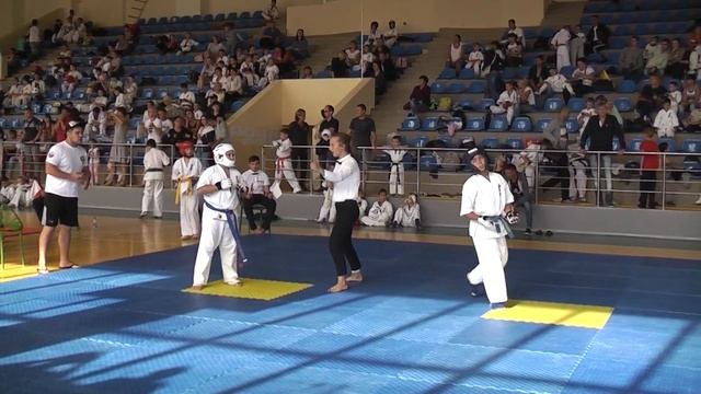 Первенство р. Крым по каратэ киокусинкай Сивоконь Даниил бой за 3 место смотреть онлайн