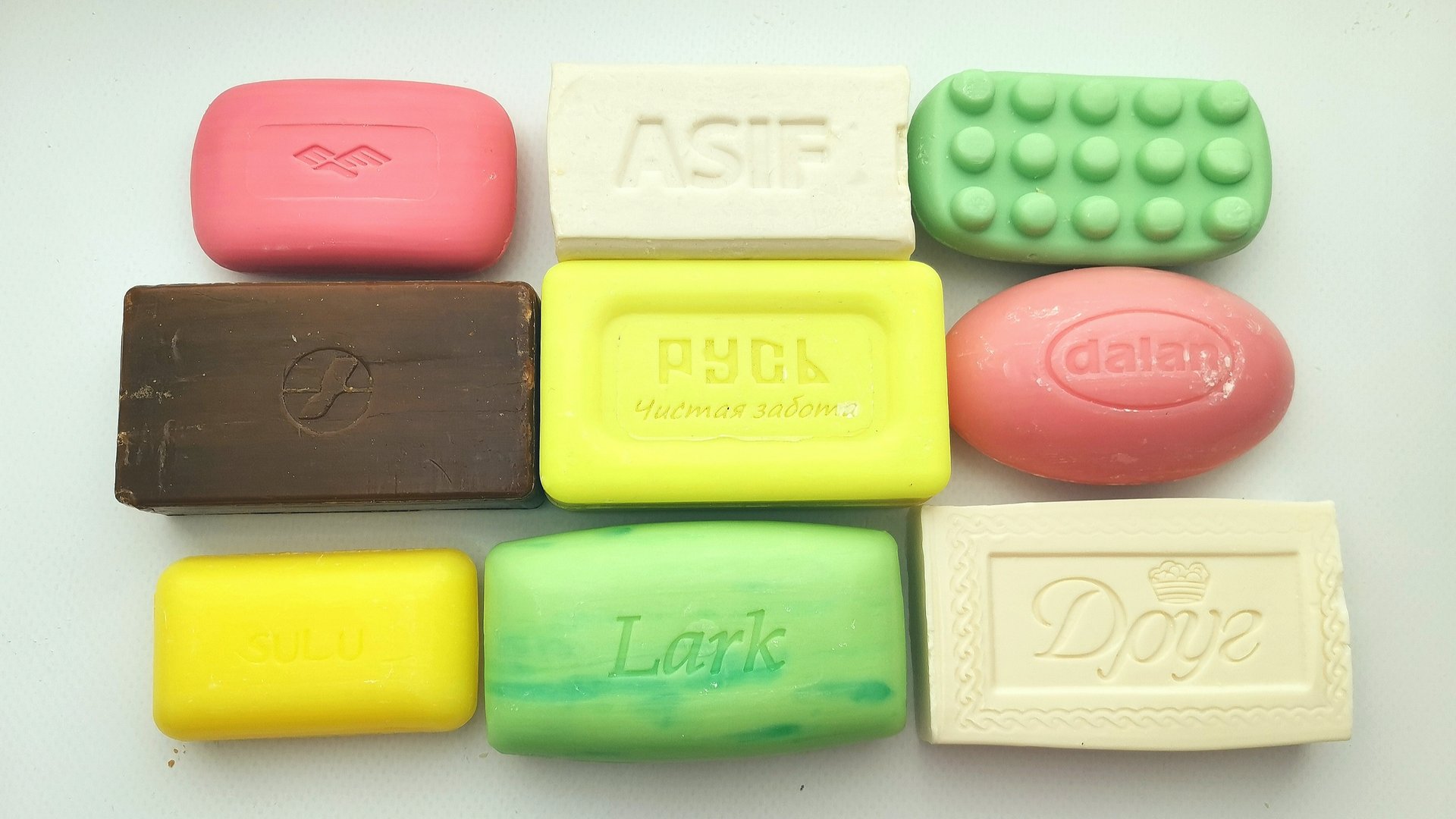 Асмр резка яркого сухого мыла. Cutting soap. ASMR смотреть онлайн