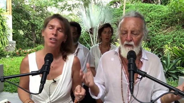 Gayatri Mantra Global Meditation, Day 7: January 7th, 2021 смотреть онлайн