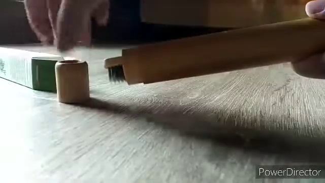 unboxing a Moso bamboo toothbrush смотреть онлайн