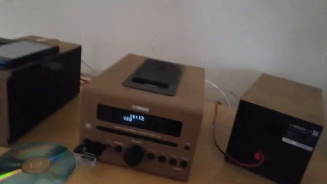 Yamaha MCR-042 Test und Funktionen смотреть онлайн