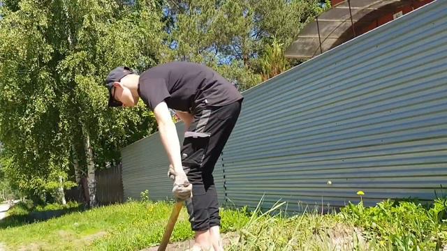 Отправили всех работать, и папу тоже😡 Ну ооочень много дел смотреть онлайн