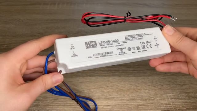 LPC-60-1400 Mean Well Proudový zdroj pro LED 60W 1 смотреть онлайн