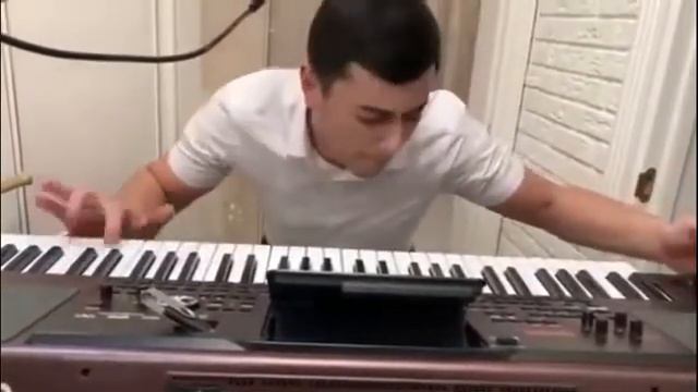 САКИТ САМЕДОВ SEVGILIM ЛЮБИМАЯ 2021 смотреть онлайн