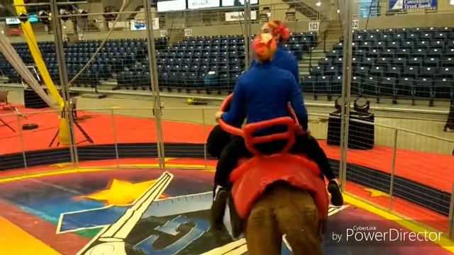 Жизнь и работа в Американском цирке часть 6. Ride Camel