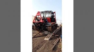 Гусеничный трактор ТЛС-5 ,, Барнаулец,, для сельского хозяйства. Инстаграм altailesmash ?