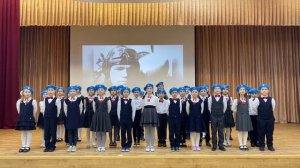 Хор 2А и 2Д класса.МАОУ СОШ №28 г.Балаково. «Марш авиаторов»