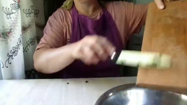 Як я готую молоду картоплю і салат до неї ... смотреть онлайн