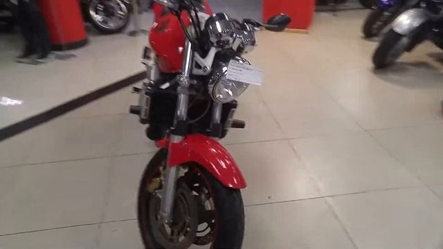 Мотоцикл HONDA CB900 HORNET арт. 93018 мотосалон Мегамото смотреть онлайн