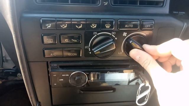 Toyota Vista sv32, фейл с регулятором скорости печки, звук заслонок смотреть онлайн