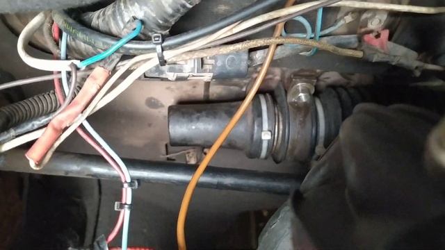 оборвал шпильку рулевой рейки. смотреть онлайн