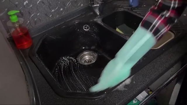 креатив ПЕРЧАТКИ ЩЕТКИ Magic Silicone смотреть онлайн