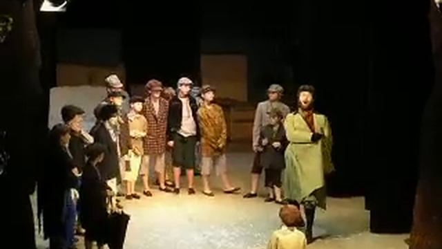 мюзикл"Oliver Twist", Ярослава исп. "Where Is Love" смотреть онлайн