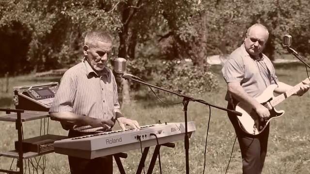 Гурт (группа) РЕТРО - Королева Красоты. Музыка - Арно Бабаджанян, слова - Анатолий Горохов. смотреть онлайн