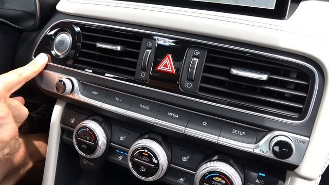 Is the NEW 2022 Genesis G70 a BETTER sport sedan than a BMW M340i? смотреть онлайн