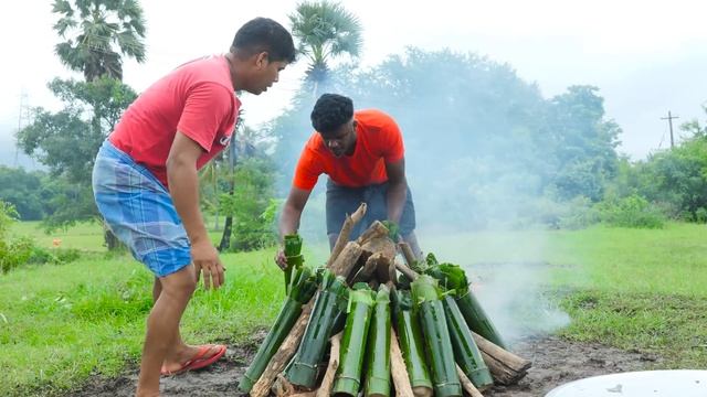 BAMBOO OMLETTE | Traditional Bamboo Egg Omelette Cooking in My Village | Old Village Food смотреть онлайн