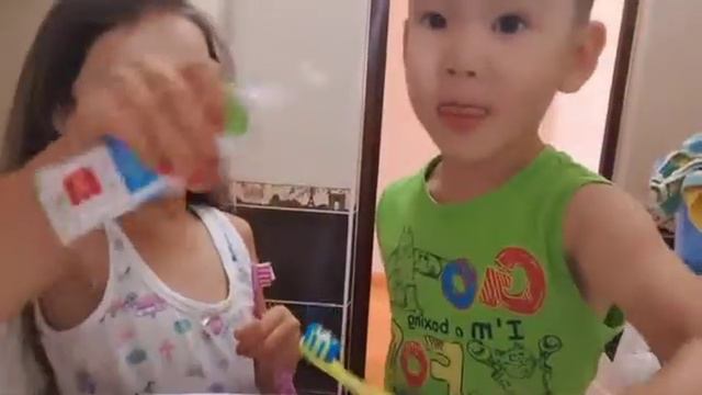 Зубы нужно чистить чаще!!! смотреть онлайн