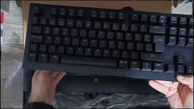 "BİM ÇILDIRDI!" Uygun Fiyatlı | Kaliteli, HP Gaming Mekanik Klavye | смотреть онлайн