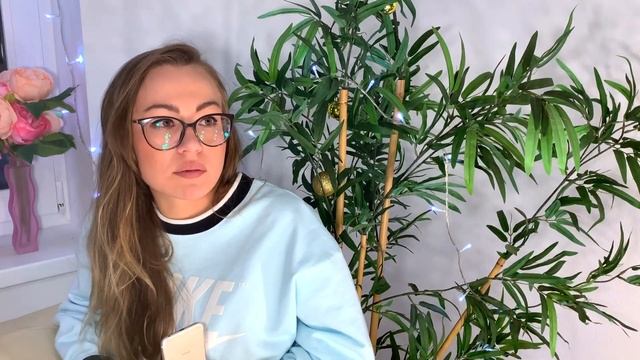 ЗАЧЕМ она залезает в ТВОЙ телефон? Общаешься с бывшей? смотреть онлайн