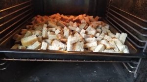 Как приготовить СУХАРИКИ в духовке?