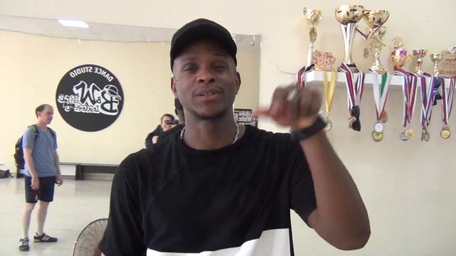 Привет LaVida от Eduardo Luis Madrazo (El Lobo) смотреть онлайн