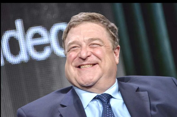 Киноактер Джон Гудмен (John Goodman) в программе "Актеры Голливуда".