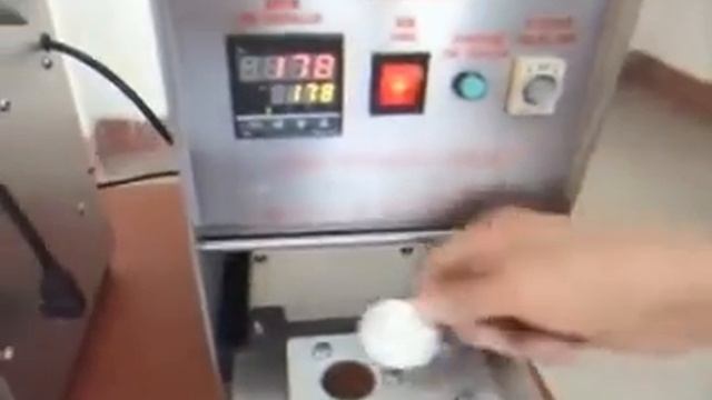 Аппарат для капсул NESPRESSO CS4N смотреть онлайн