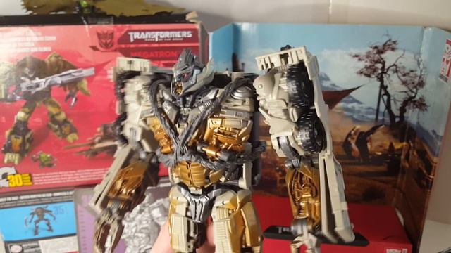 Transformers Studio Series 34 Megatron - Эта Самая Слабая Версия Мегатрона! - [Трансфобзоры] смотреть онлайн