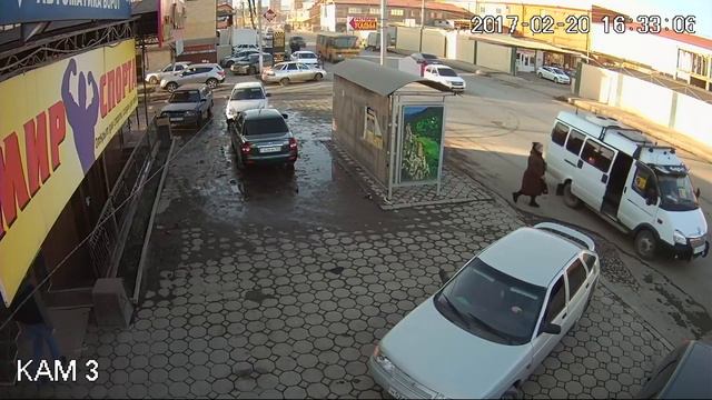 Dahua DH-HAC-HFW1200RP-VF-IRE6 День Авто Люди смотреть онлайн