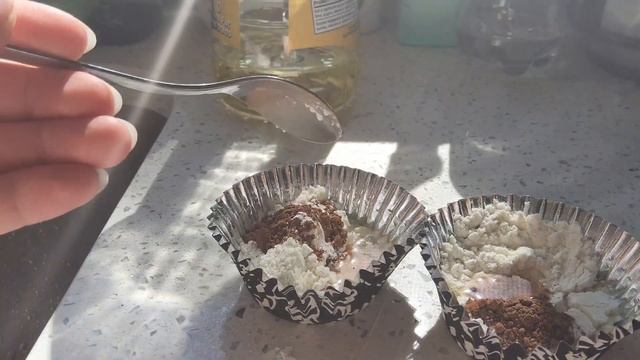 Как приготовить вкусные капкейки в микроволновке за 2 минуты смотреть онлайн