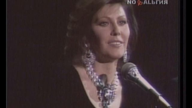 Claudia Mori San-Remo '85 "Chiudi la porta". смотреть онлайн