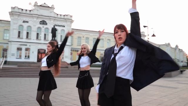 [K-POP IN PUBLIC] [ONE TAKE] IVE 아이브 'I AM' dance cover by LUMINANCE смотреть онлайн
