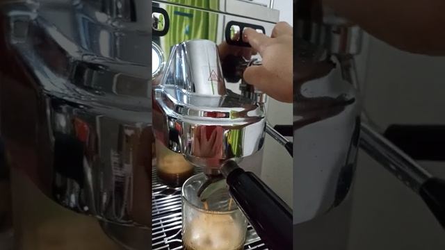 Cafetera Saeco Se50
