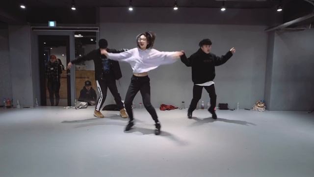 Sunday - GroovyRoom ft. Heize, Jay Park / Jinwoo Yoon Choreography смотреть онлайн