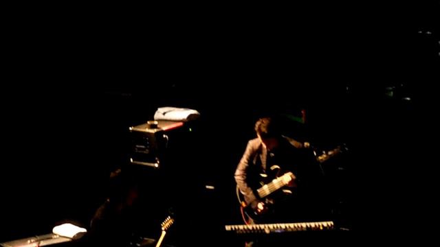 Paul Banks @ The Academy, Dublin - 20/01/2013 - Encore смотреть онлайн