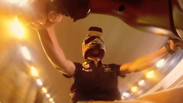 Onboard with Max Verstappen as he laps the Monaco Grand Prix on a scooter! смотреть онлайн