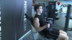 «Молоток» на наклонной скамье