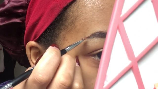 Tinting my eyebrows with RefectoCil ||VLOGMAS #4 смотреть онлайн