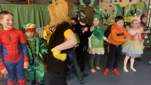 Спектакль The Gruffalo на английском смотреть онлайн