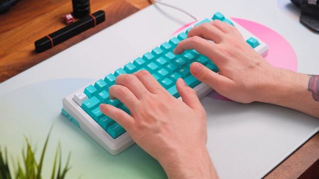 DeltaBlade Sound Demo w/ JWK Tourmaline v2.5 Switches смотреть онлайн