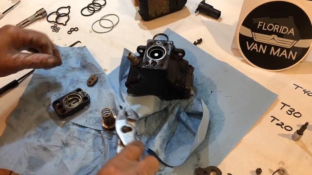 HPFP Rebuild 2002-2003 Sprinter Bosch High Pressure Fuel Pump смотреть онлайн