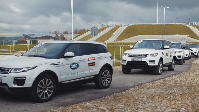 Jaguar Land Rover Experience | Празднование 15-летия Land Rover в России смотреть онлайн