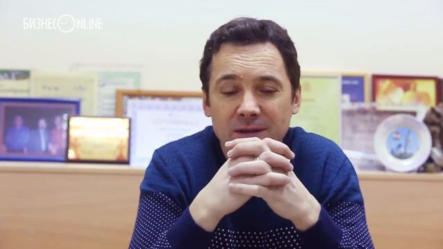 Персона #16. Евгений Кондратьев. «Любимый книжный» смотреть онлайн