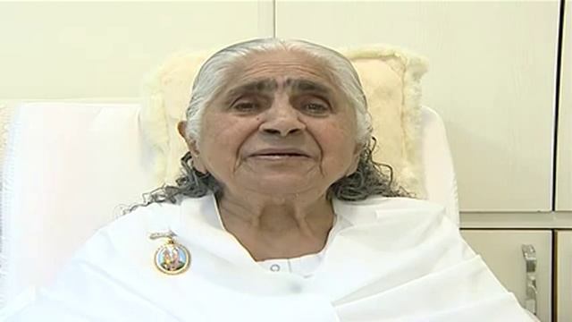 Dadi Jankiji Live from LOTUS HOUSE, AMD 13/07/2014 смотреть онлайн