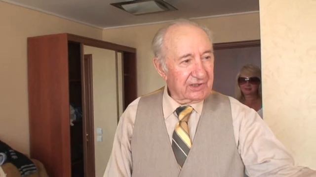 БАБУШКА ГАЛЯ ПЕРВЫЙ РАЗ С АЛИСКОЙ смотреть онлайн