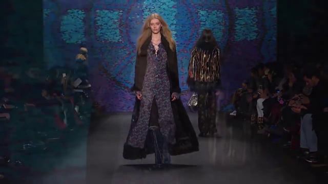 Anna Sui | Fall Winter 2015/2016 Full Fashion Show | Exclusive смотреть онлайн